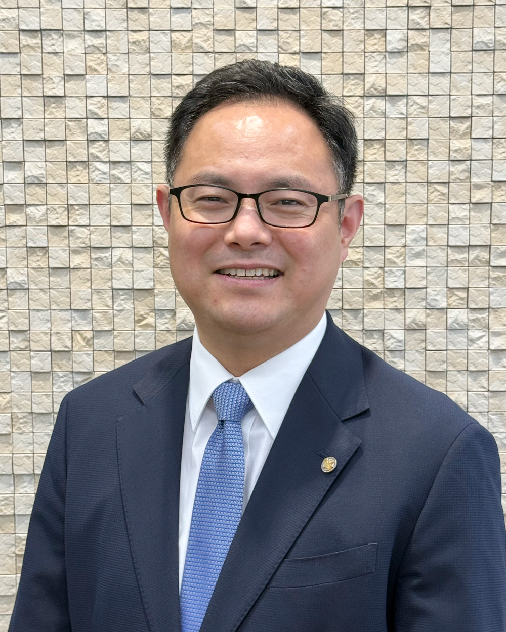 角田 泰彦